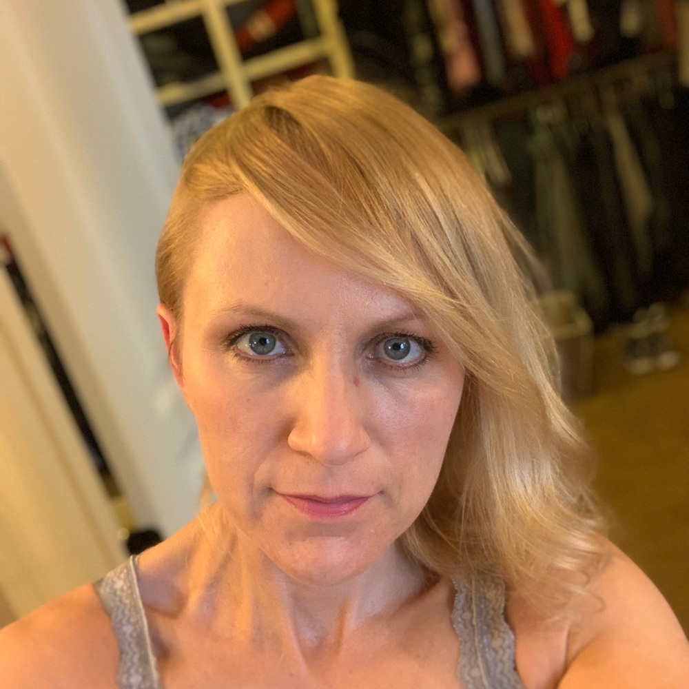 Meet your Posher, Cindy